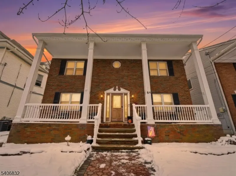 82 Pleasant Pl, Kearny Town, NJ 07032