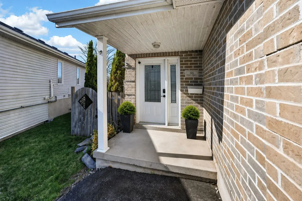 46 Wiley ST, Kingston, ON K7K 5B4
