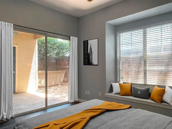 8601 Park Lane #414, Dallas, TX 75231