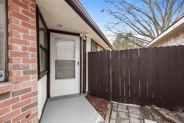 9640 Kerrville Street, Dallas, TX 75227