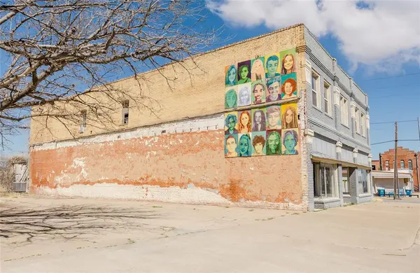 200 A W 8th Street, Cisco, TX 76437