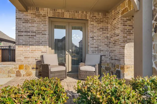 16548 Indiangrass Road, Frisco, TX 75033