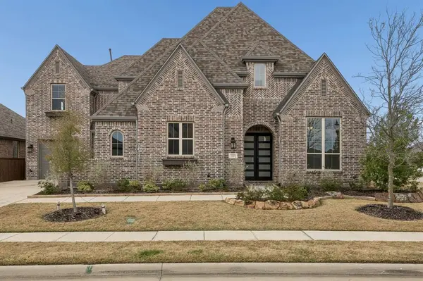 1525 Bluestem Drive, Aubrey, TX 76227