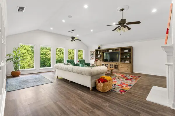 4217 Hildring Drive E, Fort Worth, TX 76109