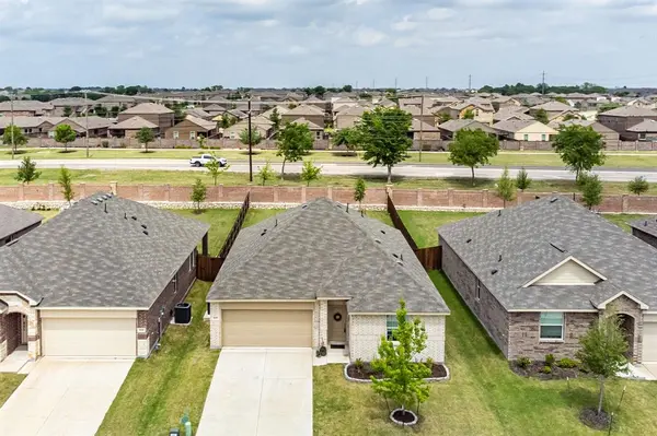 1800 Chestnut Oak Court, Mckinney, TX 75071