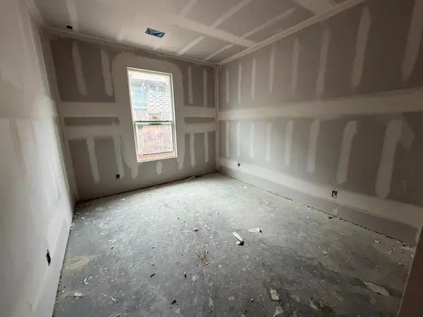 509 Waterford Park Boulevard, Weatherford, TX 76087