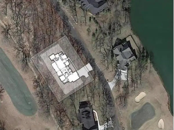 227 Colonial Drive, Mabank, TX 75156