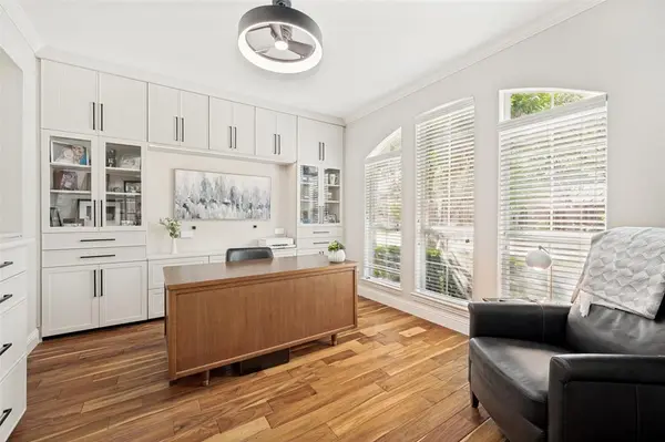 2552 Foxcreek Drive, Frisco, TX 75033