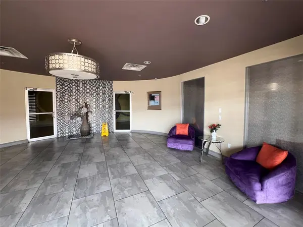 1100 W Trinity Mills Road #3015, Carrollton, TX 75006