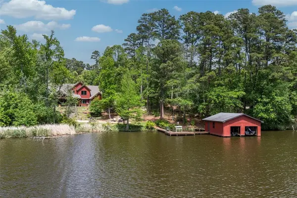 913 Private Road 6665, Mineola, TX 75773