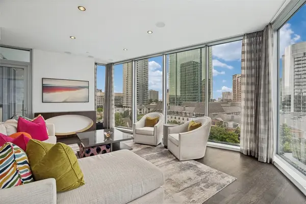 2900 Mckinnon Street #601, Dallas, TX 75201