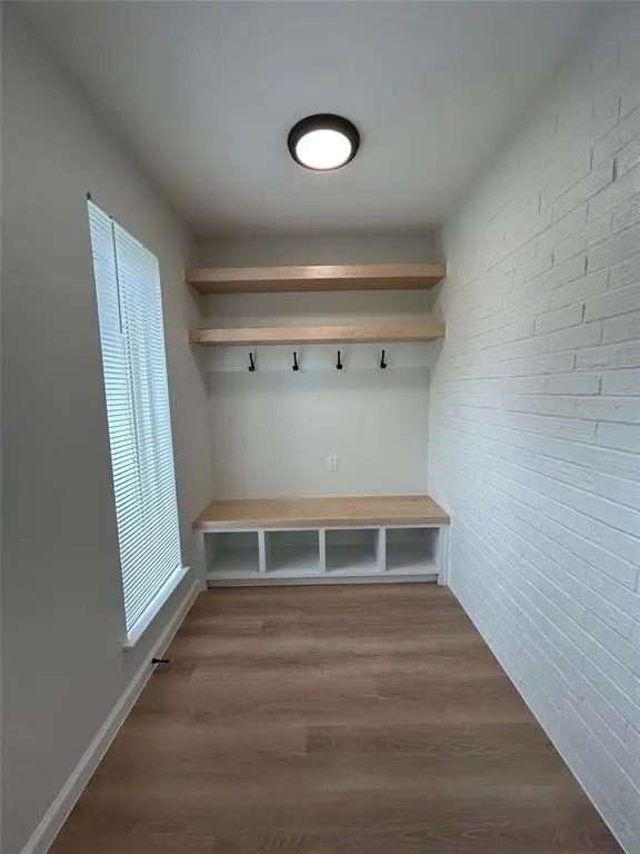 9904 Ivy Leaf Lane, Fort Worth, TX 76108