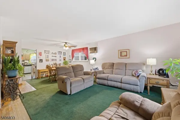 204 Devon St, Kearny Town, NJ 07032