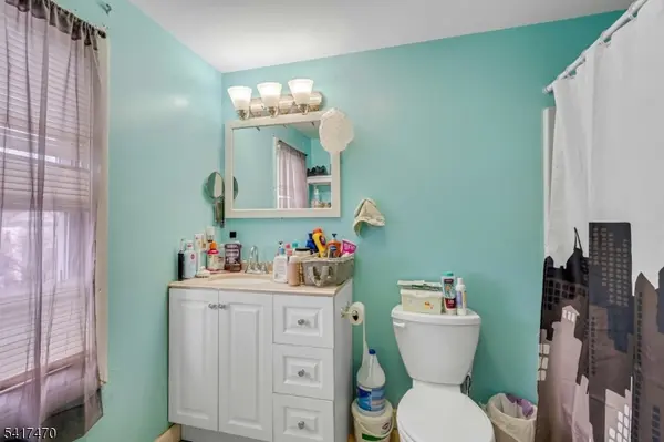 13-23 Allen St, Passaic City, NJ 07055