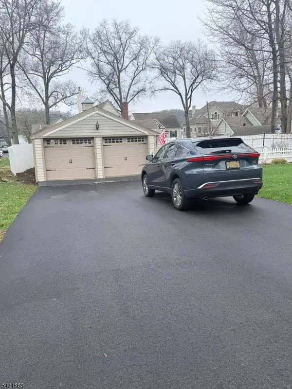 11 Oak Pkwy, Sparta Twp., NJ 07871