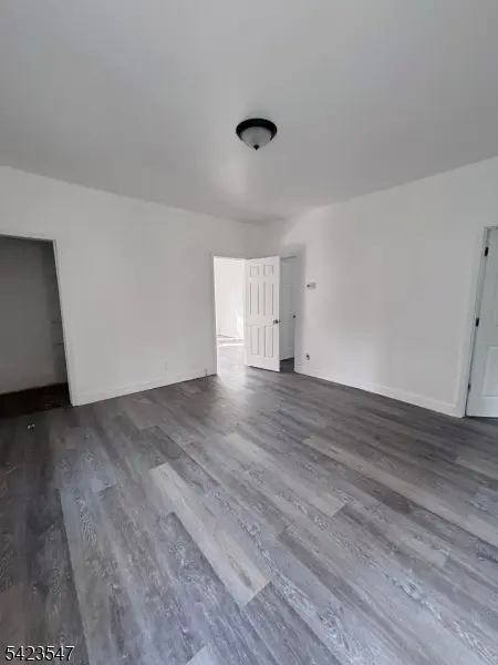 9 Sparrow St, Paterson City, NJ 07524