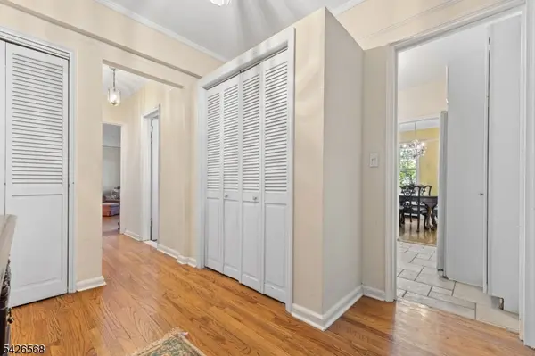 10 Crestmont Rd #3L, Montclair Twp., NJ 07042