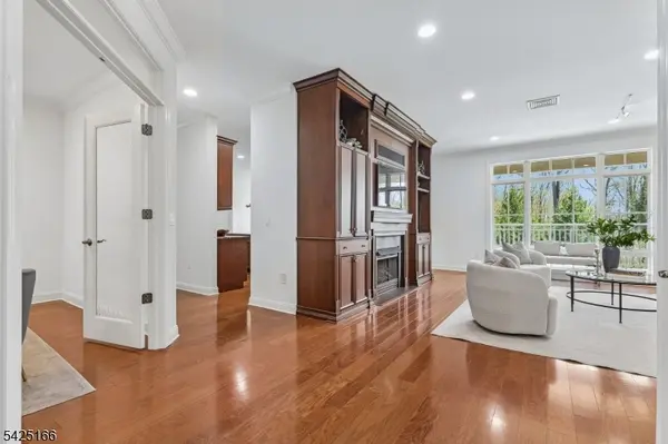 211 Metzger Dr, West Orange Twp., NJ 07052