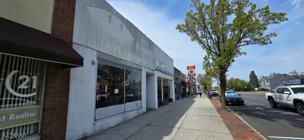 466 Bloomfield Ave, Caldwell Boro Twp., NJ 07006