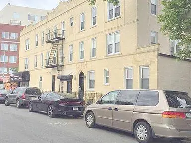 332 Kings HWY, Brooklyn, NY 11223