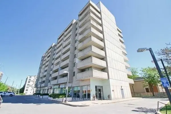 3555 Bathurst ST #602, Toronto C04, ON M6A 2Y8