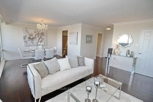 3555 Bathurst ST #602, Toronto C04, ON M6A 2Y8