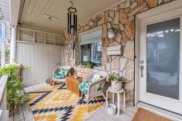 387 Woodfield AVE, Toronto E01, ON M4L 2X2