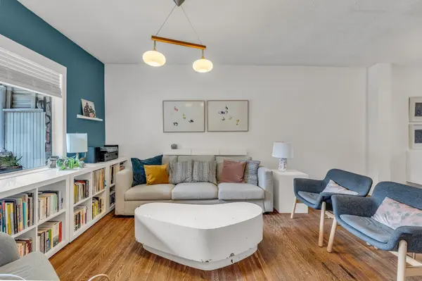 387 Woodfield AVE, Toronto E01, ON M4L 2X2