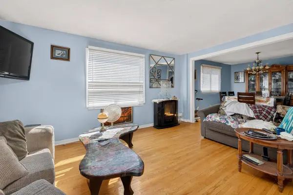 3 Muzzo CT, Vaughan, ON L4L 3K2