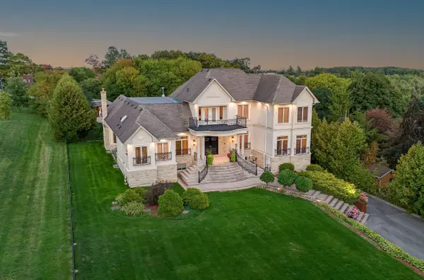 776 Woodland Acres CRES, Vaughan, ON L6A 1G2