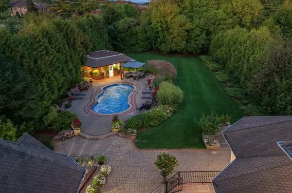 776 Woodland Acres CRES, Vaughan, ON L6A 1G2