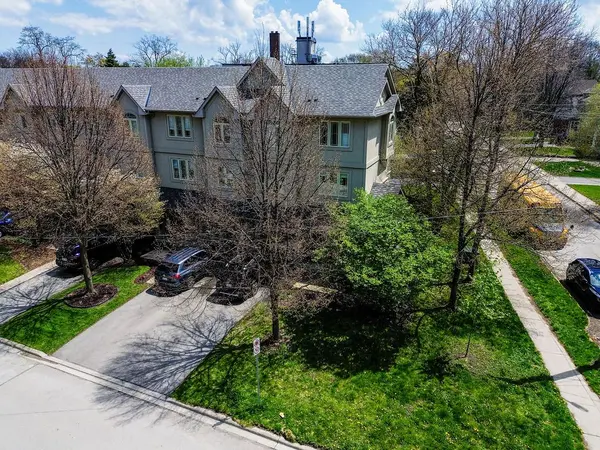 2430 Second ST, Burlington, ON L7R 3K1