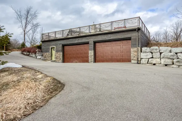 15995 Humber Station RD, Caledon, ON L7E 3A3