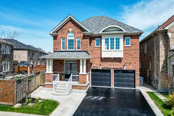 253 Elbern Markell DR, Brampton, ON L6X 3C3