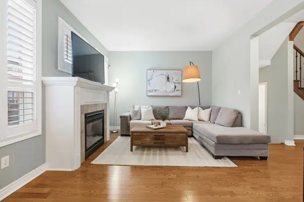 4648 Kearse ST, Burlington, ON L7M 0E2