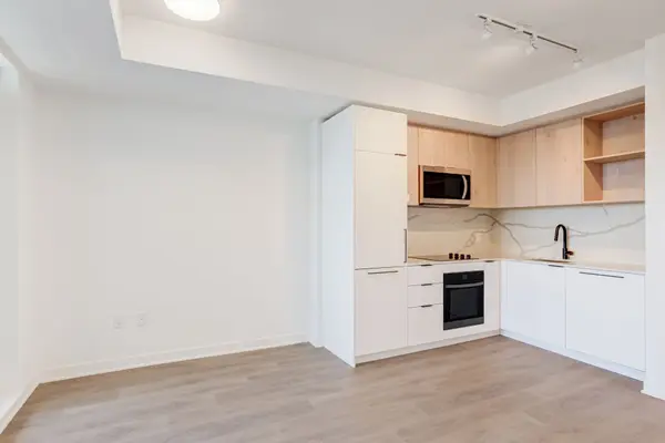 1185 Dupont ST SE #505, Toronto W02, ON M6H 0G5