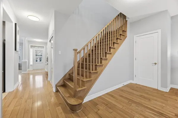 152 Father Tobin RD, Brampton, ON L6R 0E3