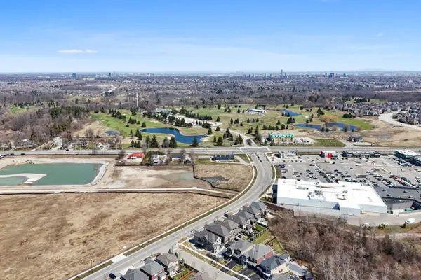 189 Lionhead Golf Club RD, Brampton, ON L6Y 6C1