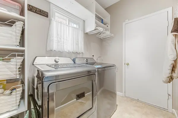 38 Mckillop CT, Brampton, ON L6Y 3J2