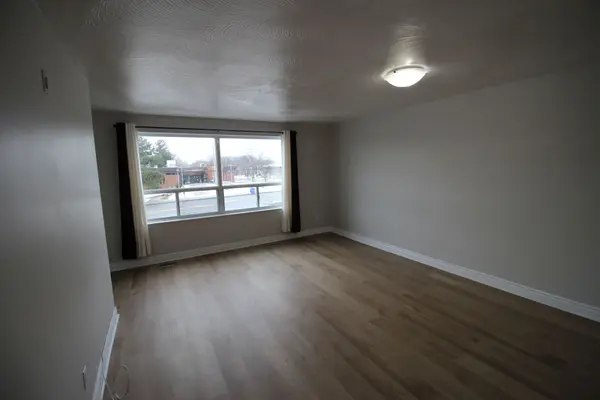 2991 Islington AVE #Upper, Toronto W05, ON M9L 2K9