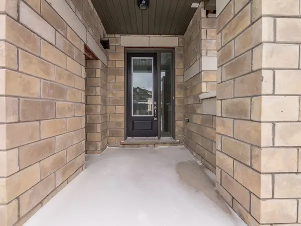 22 Keenan ST, Kawartha Lakes, ON K9V 0R4