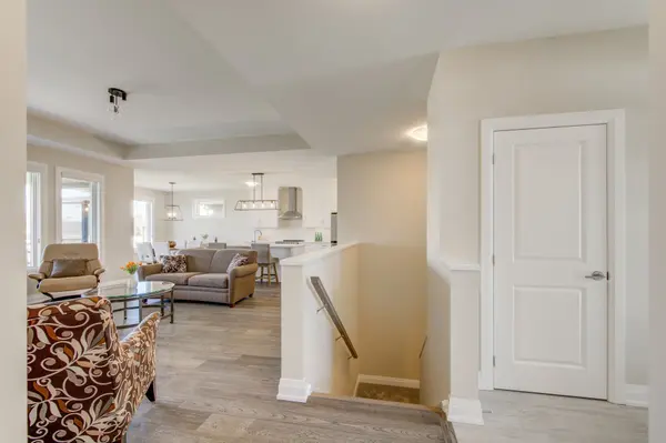 2043 LOCKWOOD CRES, Strathroy-caradoc, ON N0L 1W0