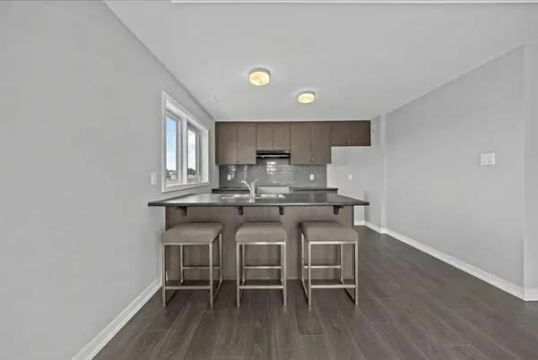 212 Tobiano Private, Stittsville - Munster - Richmond, ON K0A 2Z0