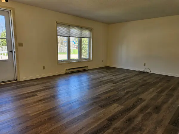 210 Albert ST, Centre Wellington, ON N1M 1X4