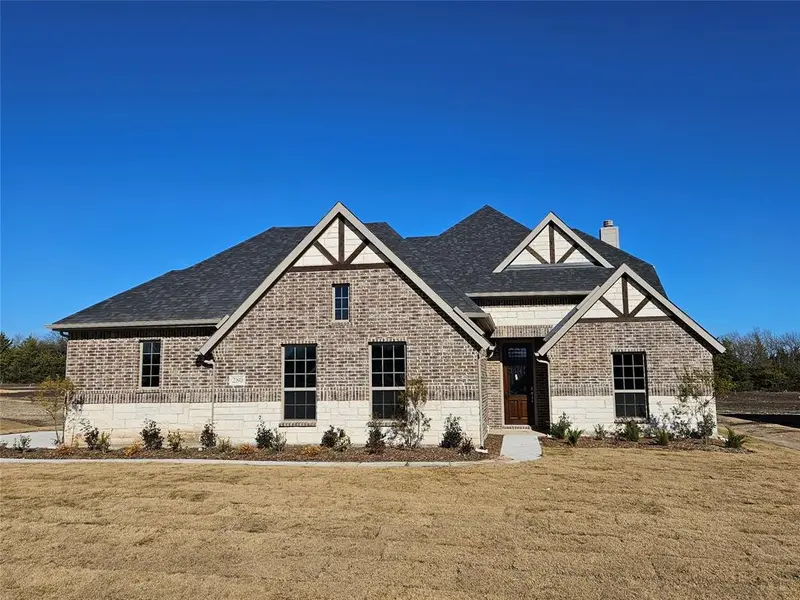 280 Redwood Circle, Trenton, TX 75490