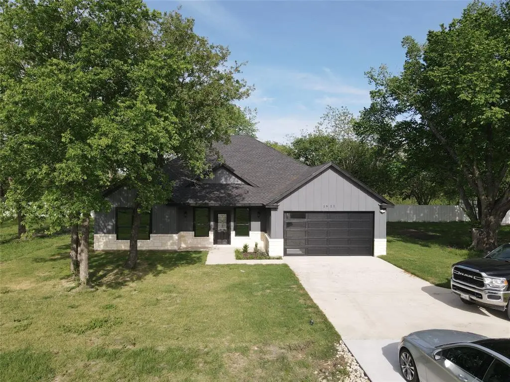 1911 US-HWY 69 Road, Greenville, TX 75401