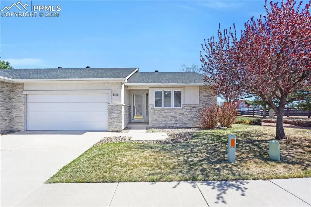 6101 Daylight PT, Colorado Springs, CO 80923