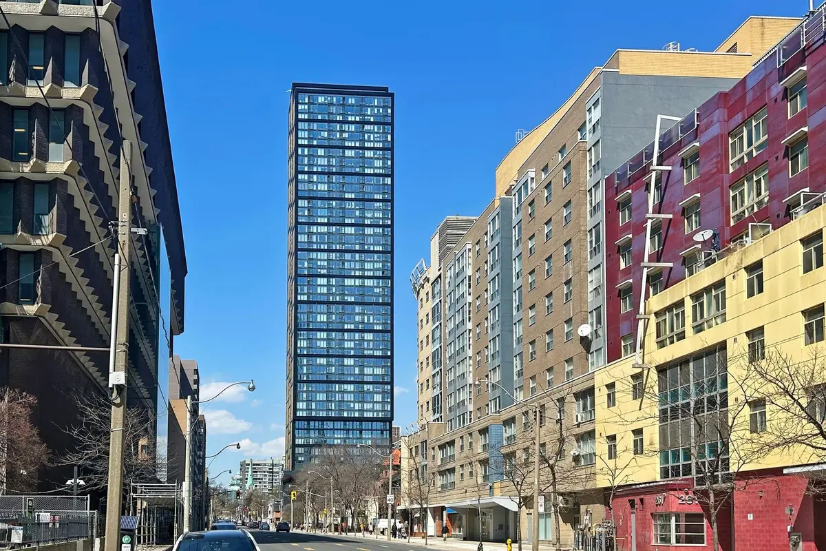 319 Jarvis ST E #1817, Toronto C08, ON M5B 0C8