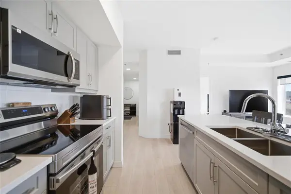 635 Ballantrae DR, Winnipeg, MB R3T 6K4