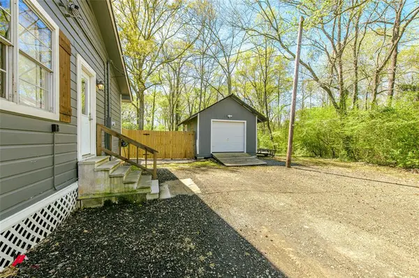 5229 Stonewall Frierson Road, Stonewall, LA 71078